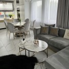 Milano spisebord - Gull rustfritt stål - Ekte hvit marmorplate - Ø 150 thumbnail