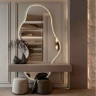 Marcella speil m LED lys og skuff i brun treverk thumbnail