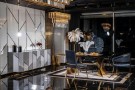 Beverly Hills spisebord - Sort steinplate & Gull rustfritt stål understell thumbnail