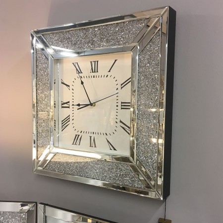 Torino veggklokke 51x51